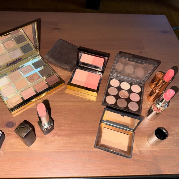 Bundle luxury cosmetics - Picture 1 of 7